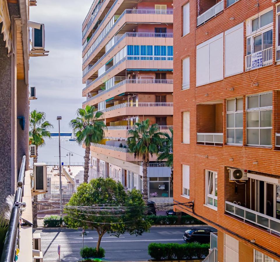 شقة Apartament Alexandro'S تورّيفيِخا المظهر الخارجي الصورة