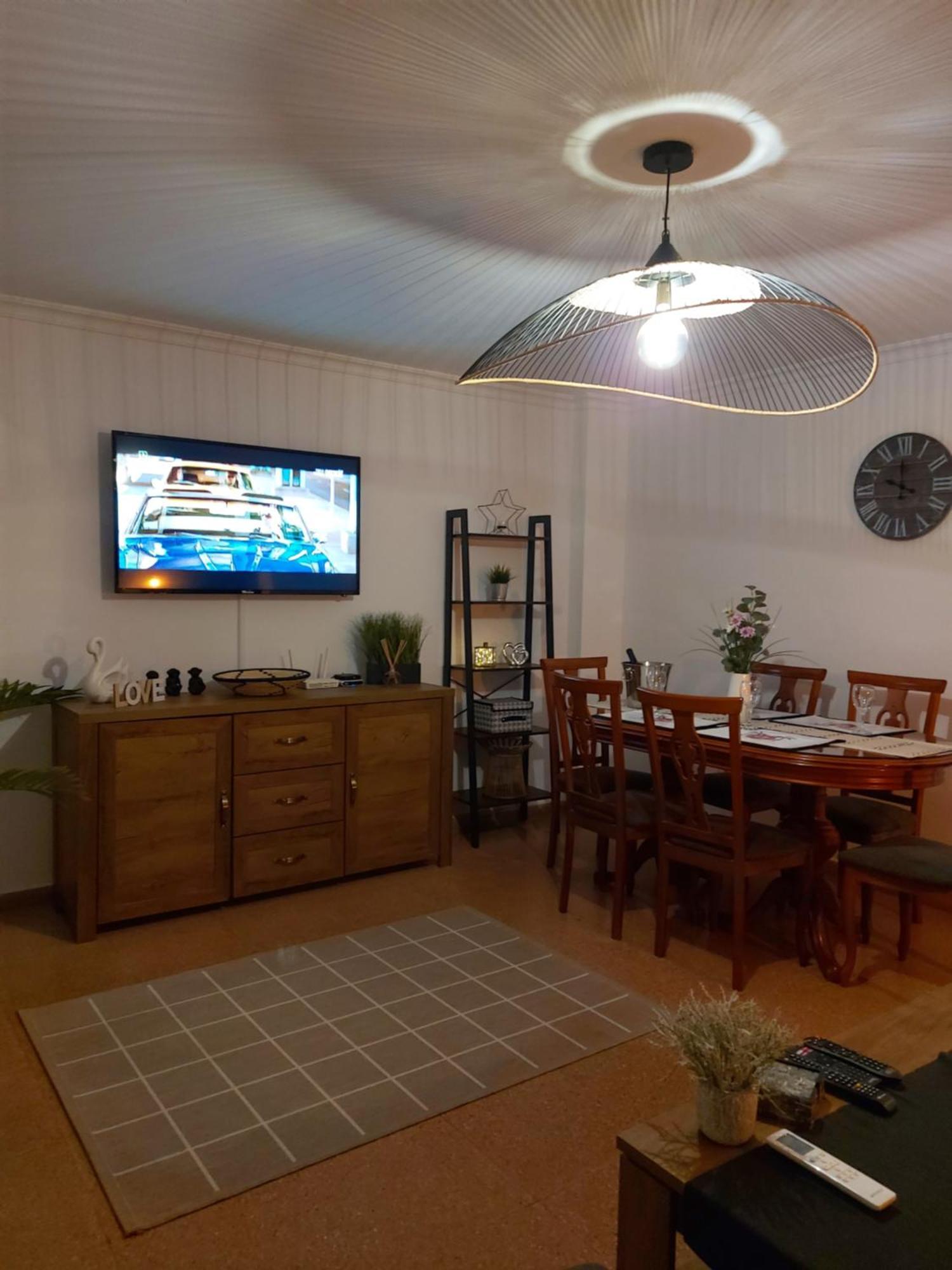 شقة Apartament Alexandro'S تورّيفيِخا المظهر الخارجي الصورة