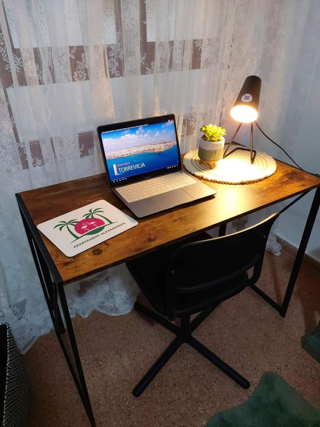 شقة Apartament Alexandro'S تورّيفيِخا المظهر الخارجي الصورة